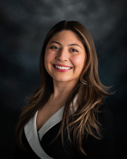  Julissa Y. Mendoza