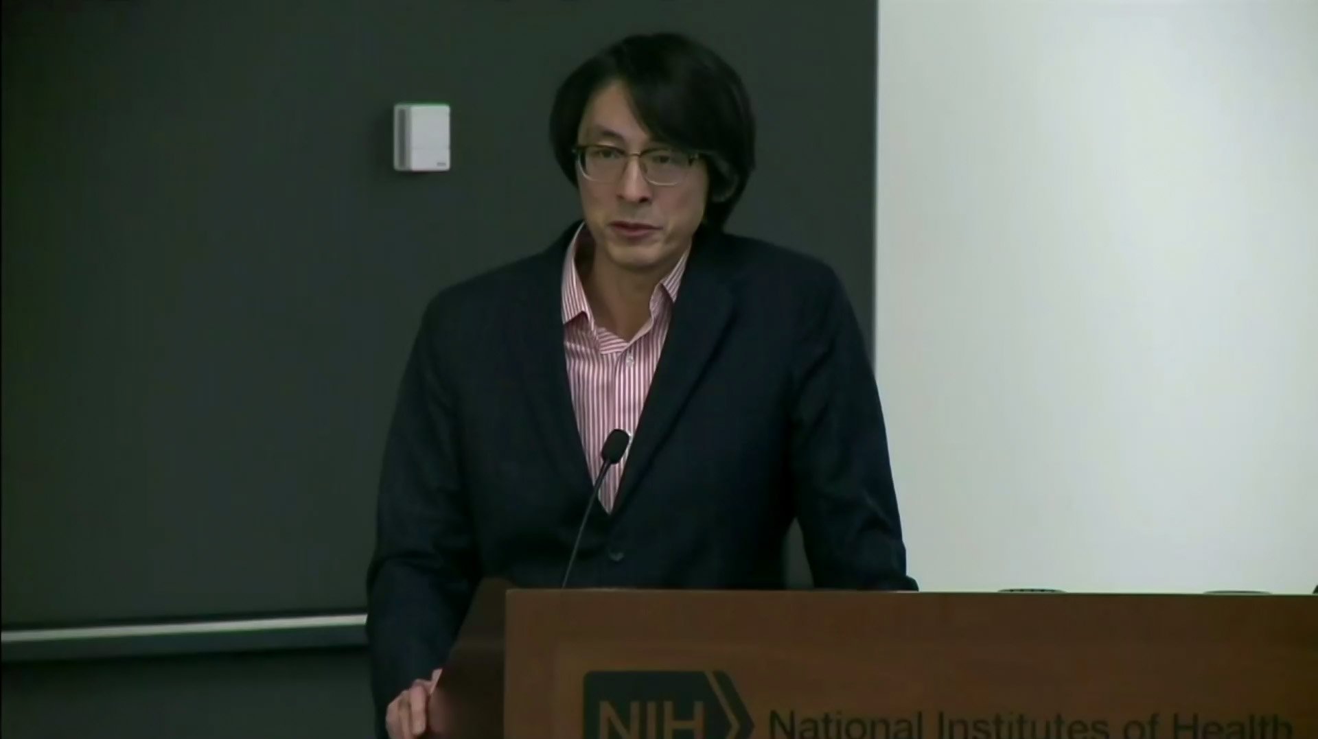 Dr. Noriaki Ono presenting at the 234th Session of the National Advisory Dental and Craniofacial Research Council on Sept. 13.