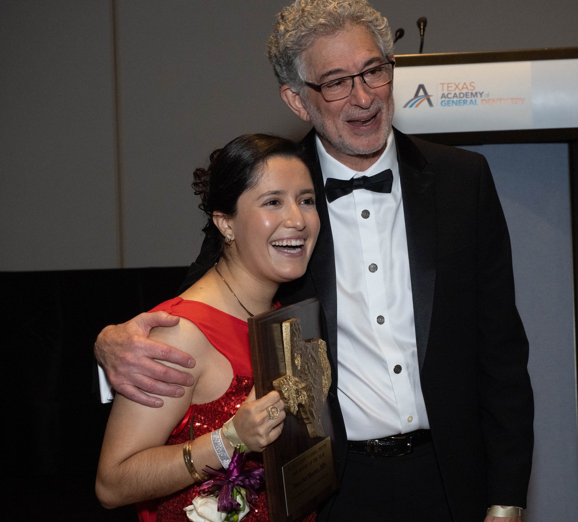 UTHealth Houston School of Dentistry alumna Tanya Sue Maestas, DDS ’18, was recognized as the 2023 Texas New Dentist of the Year at the Texas Academy Awards.