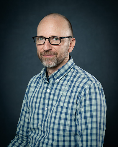 photo of Timothy Warden
